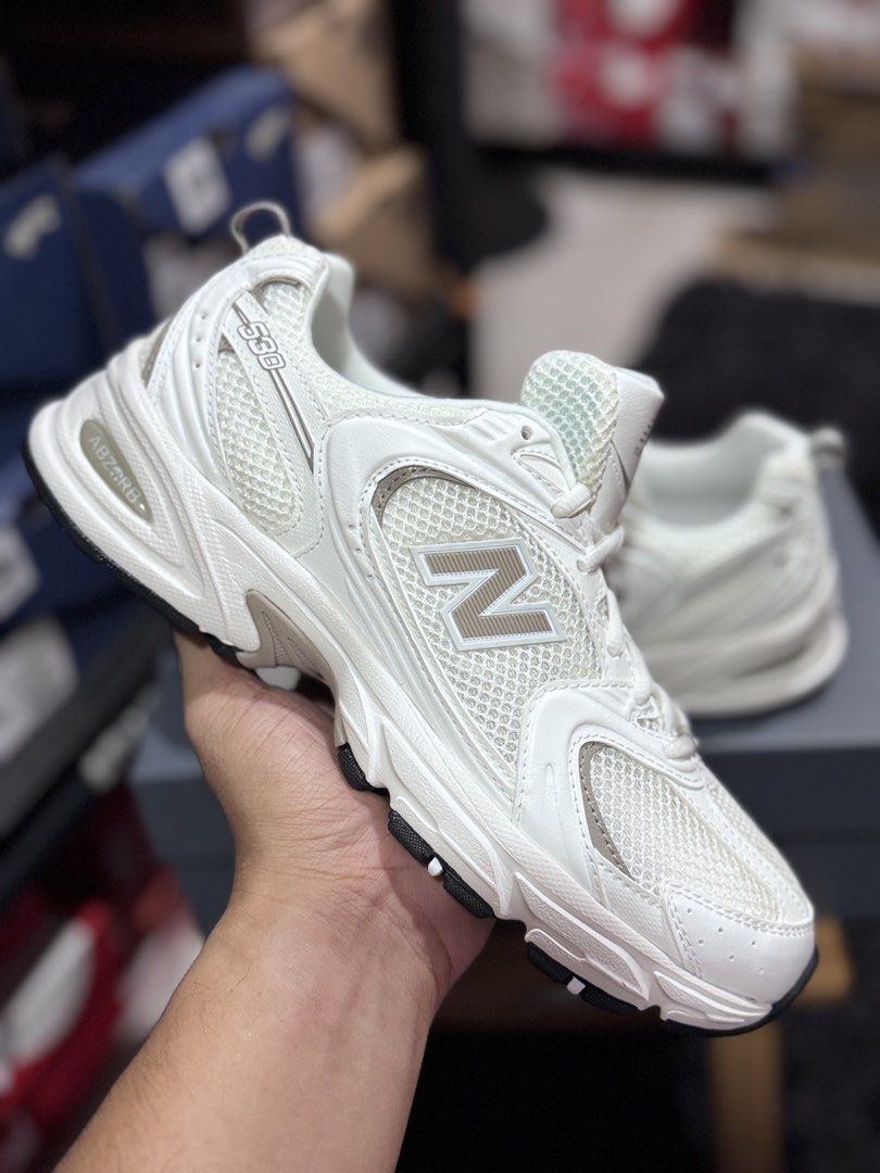 New balance 530 - White Arid stone (Category: Casual Shoes) located in Manila. Submitted by jimkhaner (Listing ID 1446163311, Image 3). Description: NB 530 ‘White Arid Stone’ 7 / 7.5 / 8 / 8.5 / 9 Men’s 8.5 / 9 / 9.5 / 10 Women’s 3,495 only 💯 100% Original / Brand New ⚡️ Onhand & Ready to Ship 📦 Price may change anytime — don’t wait! ❌ No Return / No Exchange 📍 Location: Amadeo, Cavite 🚚 Fast Shipping via: Lalamove / J&T / LBC COP COD.