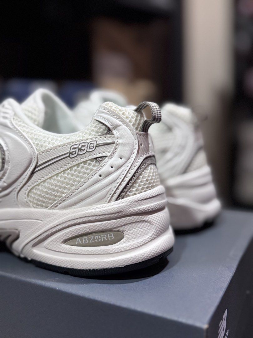 New balance 530 - White Arid stone (Category: Casual Shoes) located in Manila. Submitted by jimkhaner (Listing ID 1446163311, Image 2). Description: NB 530 ‘White Arid Stone’ 7 / 7.5 / 8 / 8.5 / 9 Men’s 8.5 / 9 / 9.5 / 10 Women’s 3,495 only 💯 100% Original / Brand New ⚡️ Onhand & Ready to Ship 📦 Price may change anytime — don’t wait! ❌ No Return / No Exchange 📍 Location: Amadeo, Cavite 🚚 Fast Shipping via: Lalamove / J&T / LBC COP COD.