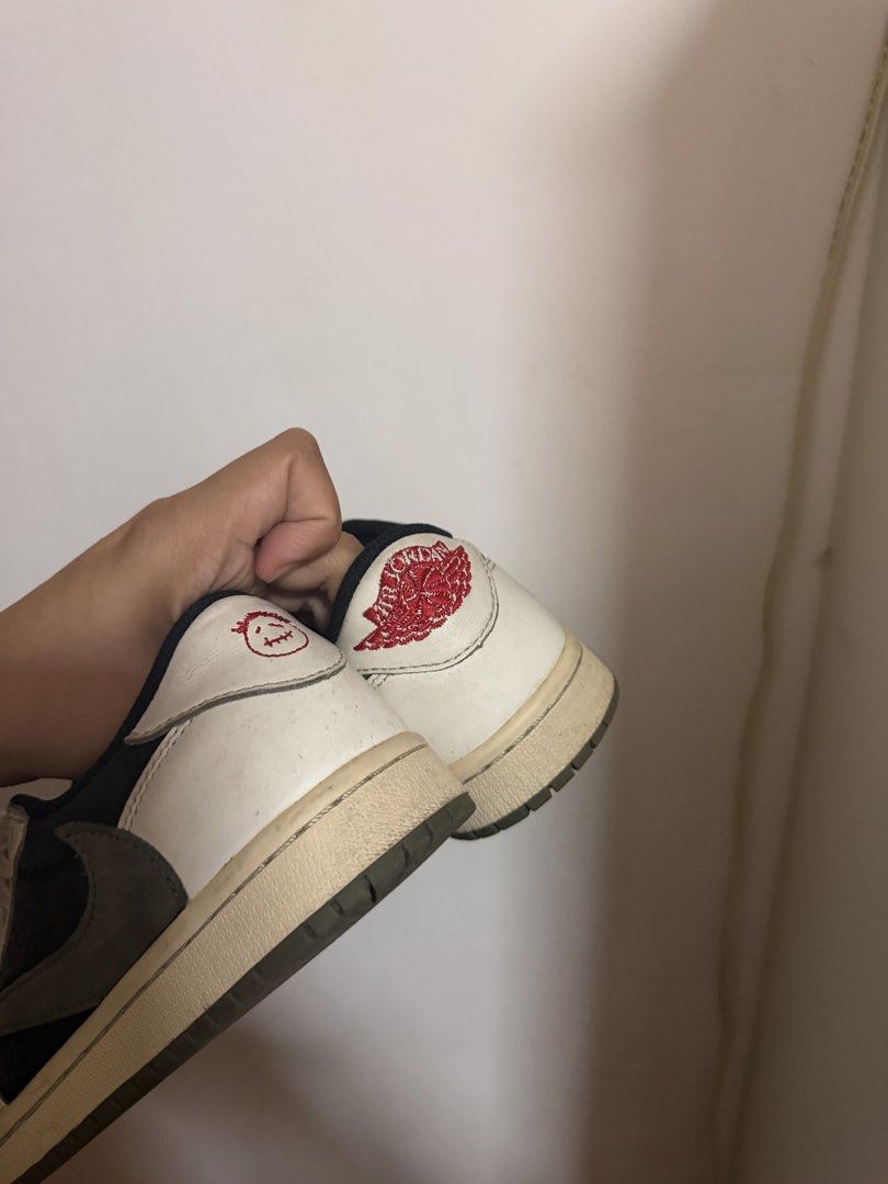 Nike Jordan 1 Travis low medium olive (Category: Sneakers) located in Quezon City. Submitted by oggoodsph (Listing ID 1446176696, Image 3). Description: selling as is 38 Euro or 7 Womens 5.5mend fk batch.