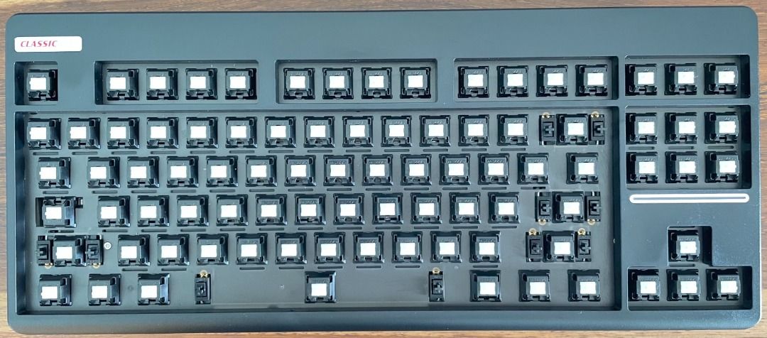 NovelKeys Classic TKL Keyboard (Black) - stabs installed493997057586636800