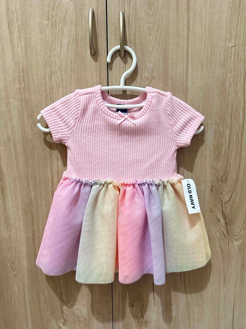 OLD NAVY TUTU DRESS (Category: Babies & Kids Fashion) located in Makati City. Submitted by mooning06 (Listing ID 1446188331, Image 1). Description: BRANDNEW BOUGHT FROM US OLD NAVY 0-3 months.