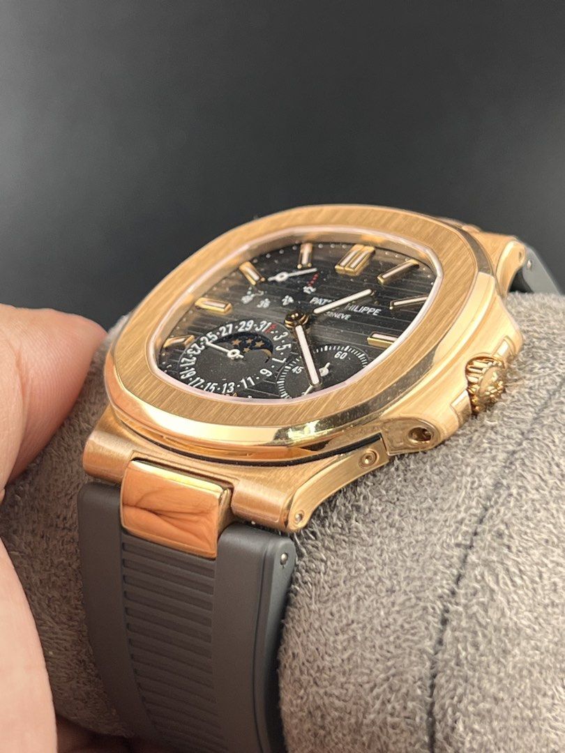 Patek Philippe 5712R Tiffany & co (Category: Luxury Watches) located in San Juan City. Submitted by wyflvr (Listing ID 1446247521, Image 2). Description: PATEK PHILIPPE NAUTILUS 5712R × TIFFANY & CO. A rare expression of elegance and horological excellence — the iconic Nautilus crafted in 18K Rose Gold, paired with a sophisticated leather strap and powered by the legendary Caliber 240 PS IRM C LU ultra-thin automatic movement. Featuring the signa