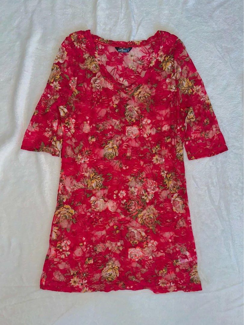 pink floral lace 3/4 top (Category: Blouses) located in Las Pinas. Submitted by cccurations (Listing ID 1446304653, Image 1). Description: 🔖 pink floral lace 3/4 top 🪡 brand: wallflower 🪡 size on tag: L 🪡 length: 27” 🪡 shoulder to pit: 8.5” 🪡 pit to cuff: 7” 🪡 bust: 32” 🪡 see through! 🔖 ₱150 🔖 comment “mine” to get the item! 🔖 comment “next” if you’re willing to get the item when the first miner failed to send their order form or settl