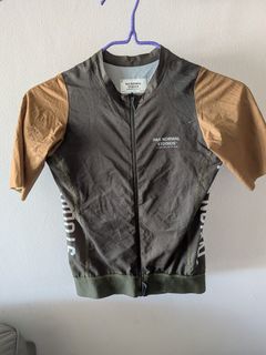 (Category: ) located in . Submitted by das-cycles (Listing ID 1446170522, Image 1). Description: .