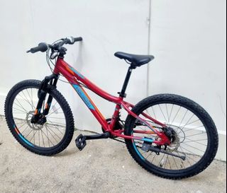 (Category: ) located in . Submitted by cycledome (Listing ID 1446263935, Image 1). Description: .
