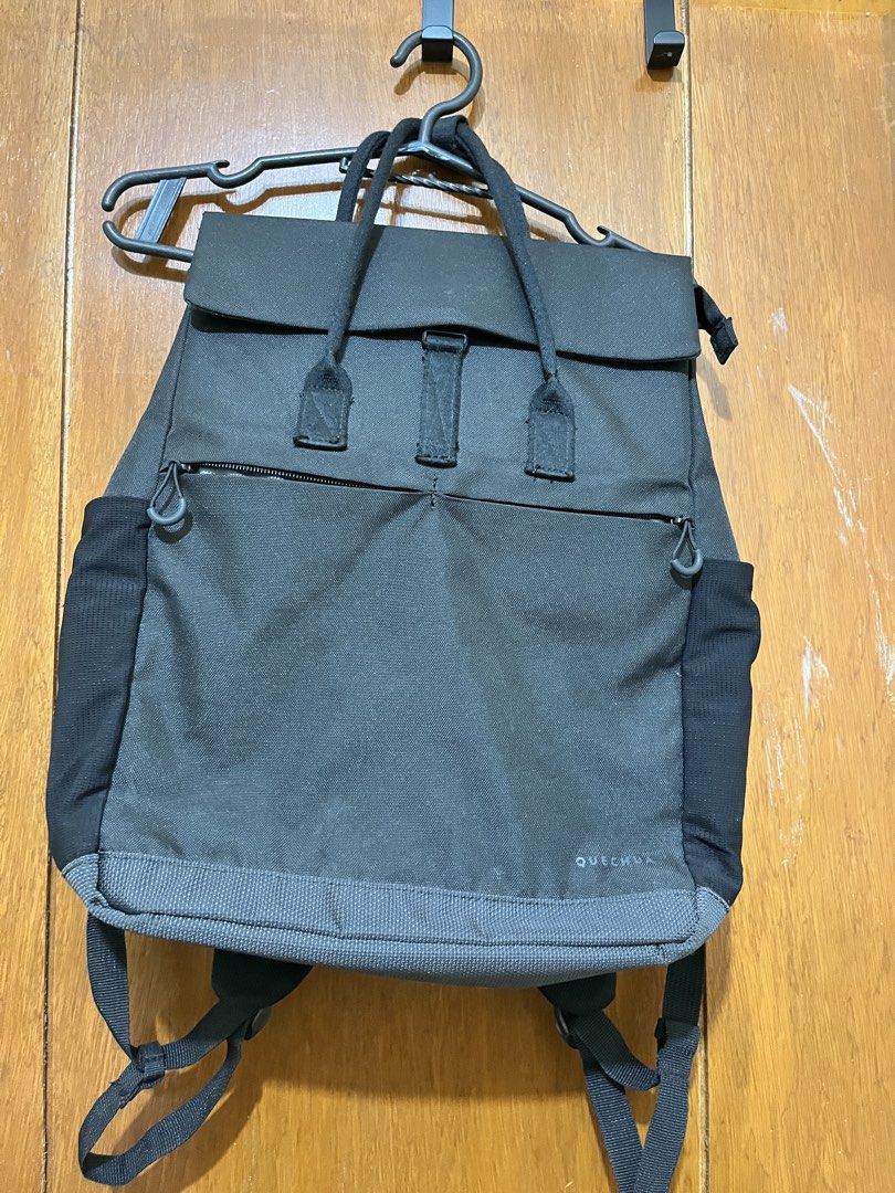 Quechua Black Backpack (Decathlon) (Category: Backpacks) located in Muntinlupa City. Submitted by grace.declutters (Listing ID 1446314084, Image 1). Description: Black backpack from Decathlon/Quechua brand. Perfect as on-the-go backpack. Has a lot of compartments/inner pockets. Perfect for traveling/commute and office bag..