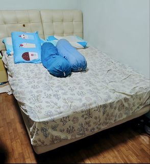(Category: ) located in . Submitted by picalilly (Listing ID 1446298417, Image 1). Description: .