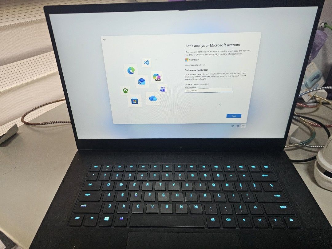 Razer Blade 15 gtx 1070 (Category: Laptops & Notebooks) located in Valenzuela. Submitted by allengiidizon (Listing ID 1446263283, Image 1). Description: Razer Blade 15 Advanced GTX 1070 Specs: CPU: Intel Core i7-8750H RAM: 16.0GB SSD: 512gb GPU: Nvidia GTX 1070 Max-Q Display: 1920 x 1080 Refresh Rate: 144Hz No box. No rubber feet Replacement power brick. Keyboard: All keys working. Physical Condition: Some dents as seen in pic. Integrated Camera: