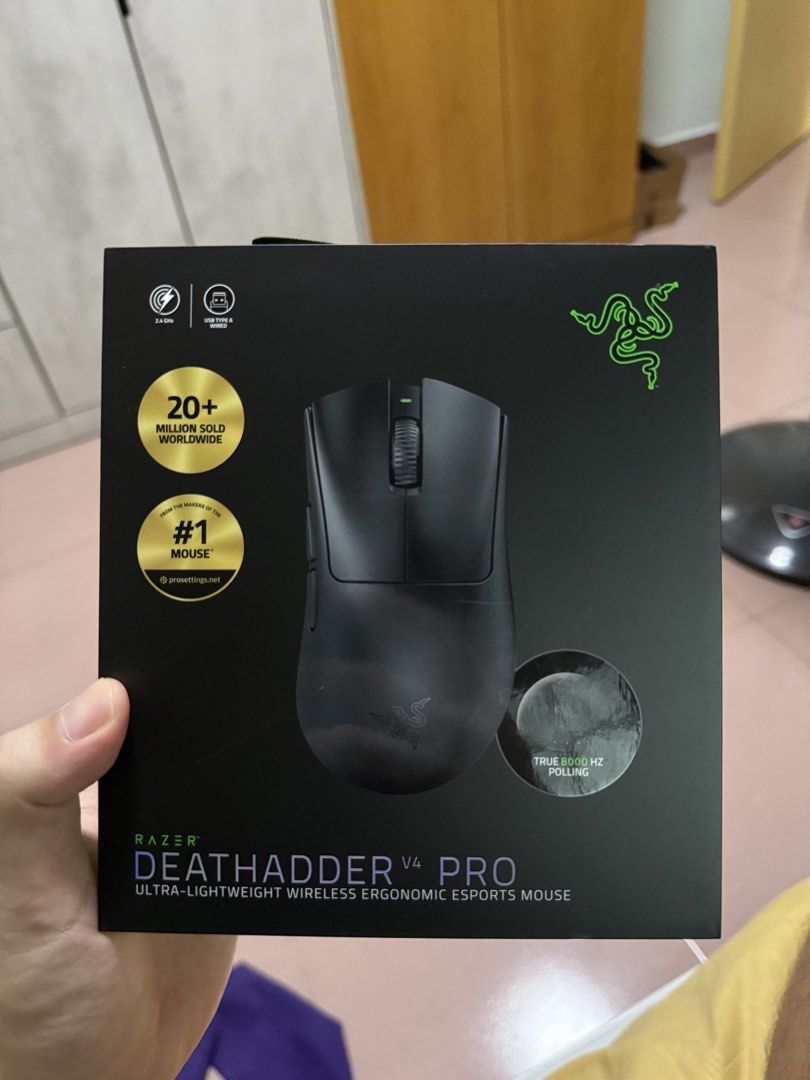 Razer DeathAdder V4 Pro Ultra-Lightweight Wireless Ergonomic Esports Mouse