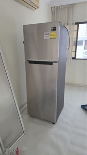 (Category: ) located in . Submitted by yiweiang (Listing ID 1446230242, Image 1). Description: .