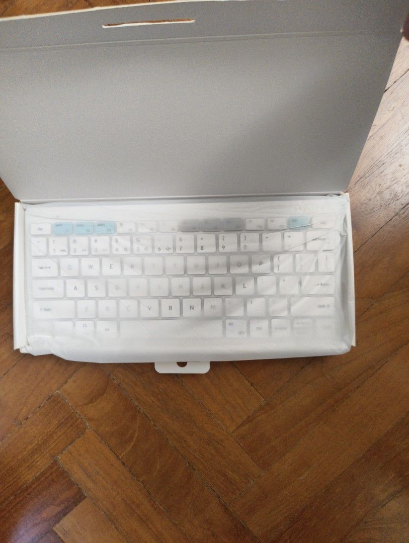 Samsung Smart Keyboard Trio 500493604280804331521