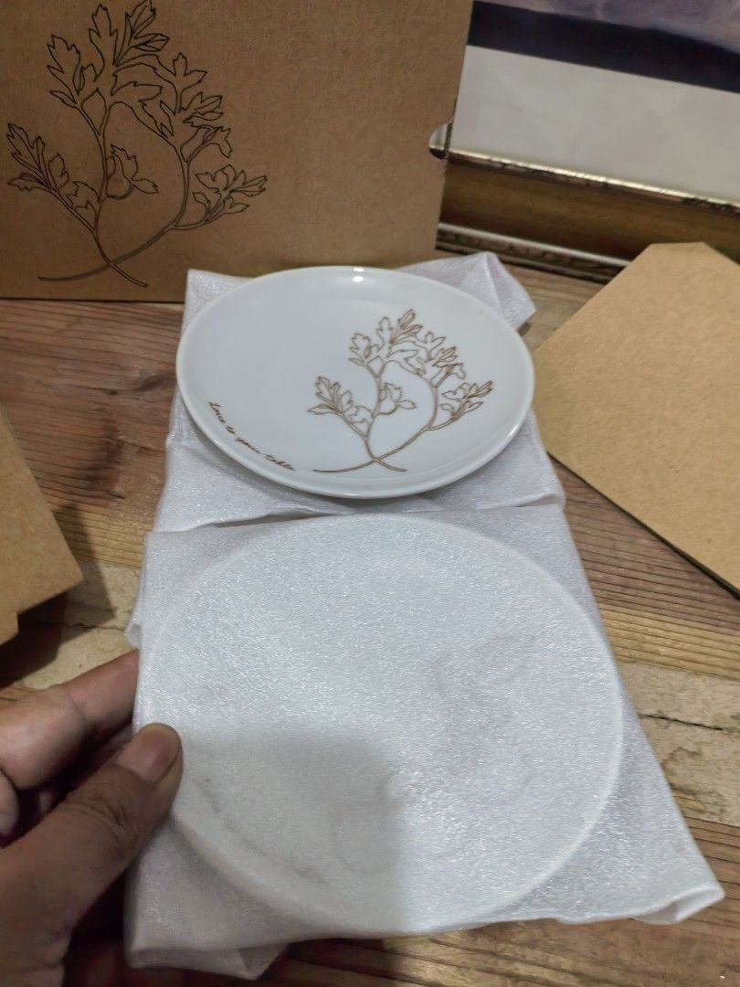 Saucer Pair - FANCL Novelty Collection (Category: Other Kitchenware & Tableware) located in Cebu City. Submitted by dudes_villanueva (Listing ID 1446317344, Image 3). Description: White Porcelain Plate FANCL 30th Anniversary "Love to your table" novelty collection. Brand New in Box 2 Suacer plates inside.