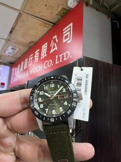 （分類：）位於 。 由 gc_watch 提交（商品編號 1219964585，圖片 1）。簡介： 。