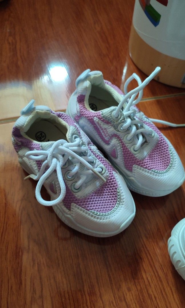 shoes bundle (Category: Babies & Kids Fashion) located in Manila. Submitted by dsanjuansdeclutter2 (Listing ID 1446272928, Image 3). Description: shoe size,check photos please. fit for two years old.