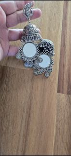 (Category: ) located in . Submitted by vanitymatters (Listing ID 1446270734, Image 1). Description: .