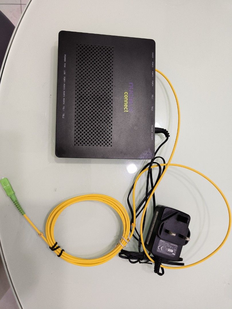 Singtel Connect Fibre Optic Router with Power Adapter and Cable