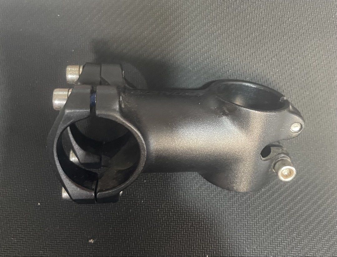 Specialized Bicycle Stem (Category: Bicycles) located in Manila. Submitted by ton1006 (Listing ID 1446300577, Image 2). Description: - Black Specialized bicycle stem - 60mm length, +/-6 raise - Standard clamp diameter - Ready for installation.