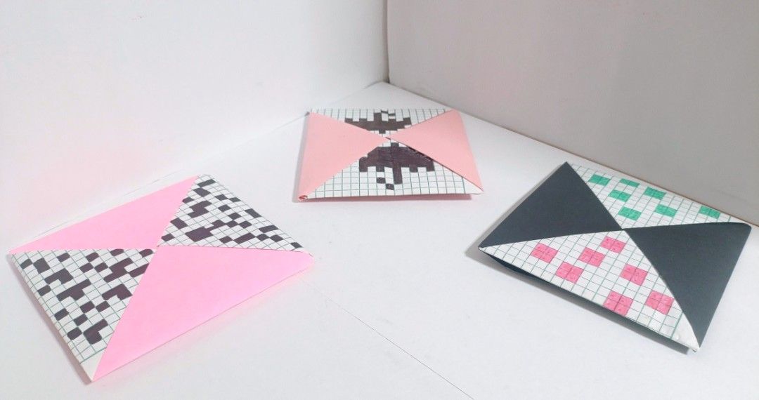 Squid Game Accessories set (Category: Figurines & Statues) located in Manila. Submitted by gcv237. (Listing ID 1446339168, Image 3). Description: Sauid Game Accessories Set! ⏺️🔼⏹️ ☂️🔑 Set includes: 3 Style Custom-made Ddakji (딱지) Condition: 9/10 (minimum creases ) 3D Printed Hide & Seek key Condition: 8/10 (detaching from the base) 3D Printed Gonggi (공기) Condition: 10/10 (Not played with, only stored) Jegichagi (제기차기) Condition: 9.5/10 (Not pla