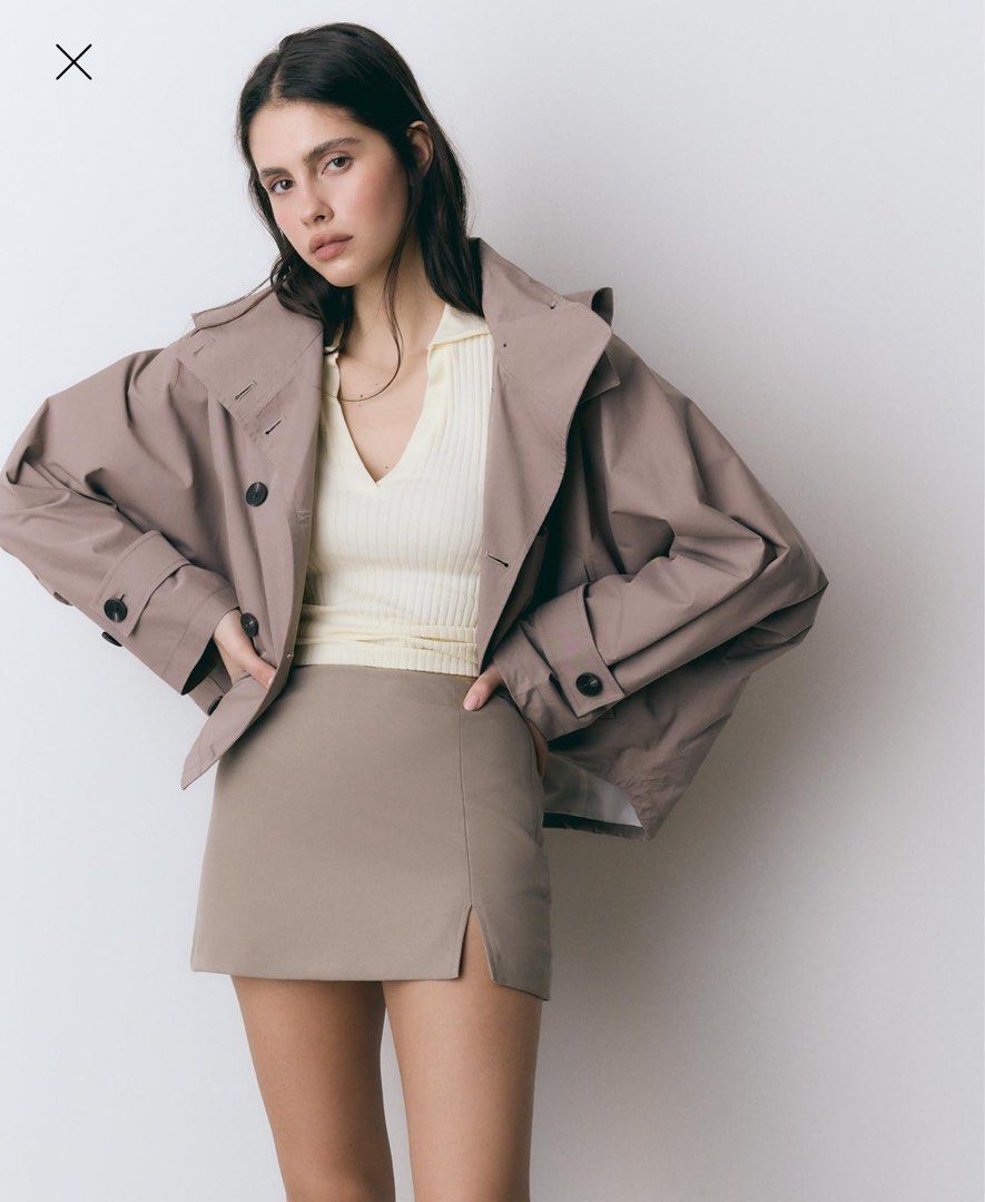 stradivarius skort (Category: Skirts) located in Cebu City. Submitted by jjanix (Listing ID 1446262352, Image 2). Description: - retails for 1,595.