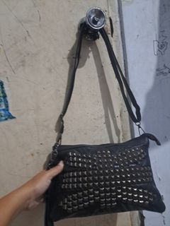 (Kategori: ) berada di . Dikirim oleh ongkiameli48448 (ID iklan 1446343963, Gambar 1). Deskripsi: .