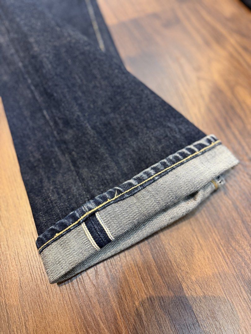 Studio D’artisan Denim (Category: Jeans) located in Kota Bharu. Submitted by wiaglobalstore (Listing ID 1446231094, Image 3). Description: Studio D’artisan SD-105 Selvedge Denim Japan Classic button-fly Goatskin Back Patch Ukuran Manual 30 x 40.5 Condition 9/10 (C - 502190) RM450 #wiaglobalstore #studiodartisan #gentlemangarment.