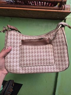 (Kategori: ) berada di . Dikirim oleh marklee.buin (ID iklan 1446183885, Gambar 1). Deskripsi: .