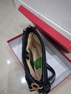 (Kategori: ) berada di . Dikirim oleh avelineprelove (ID iklan 1446169560, Gambar 1). Deskripsi: .