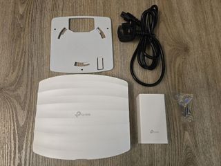 TP Link Omada EAP245 AC1750 Access Point506498272315330560