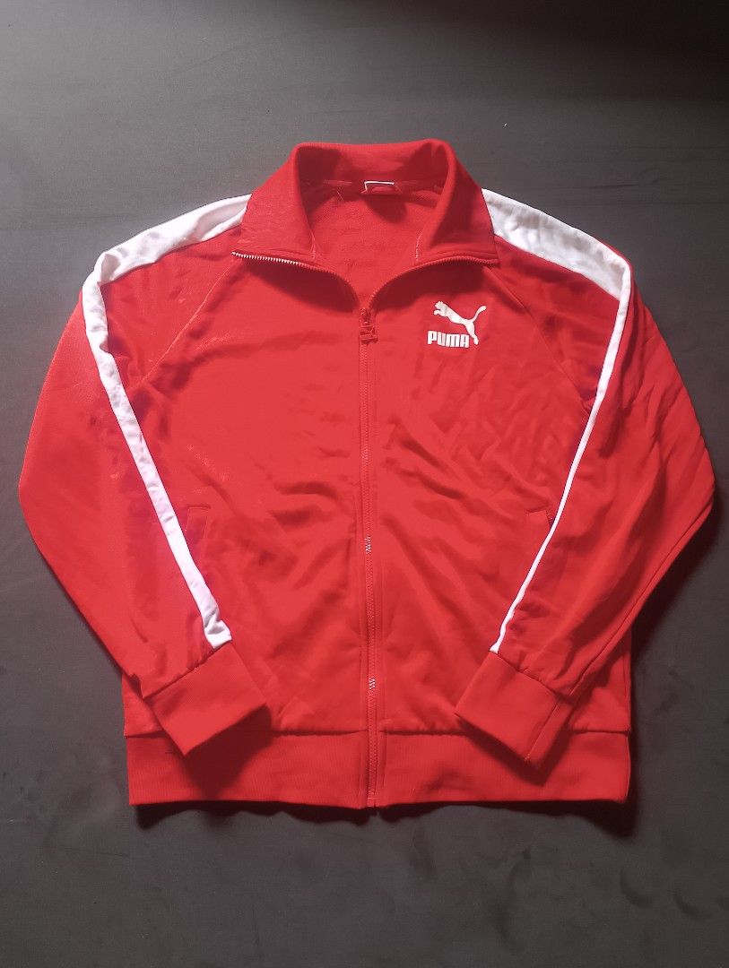 Tracktop puma (Kategori: Atasan) berada di Bekasi. Dikirim oleh 10scasual (ID iklan 1446305281, Gambar 1). Deskripsi: panjang 70 ld 110 minus pm pengiriman via toko oren.