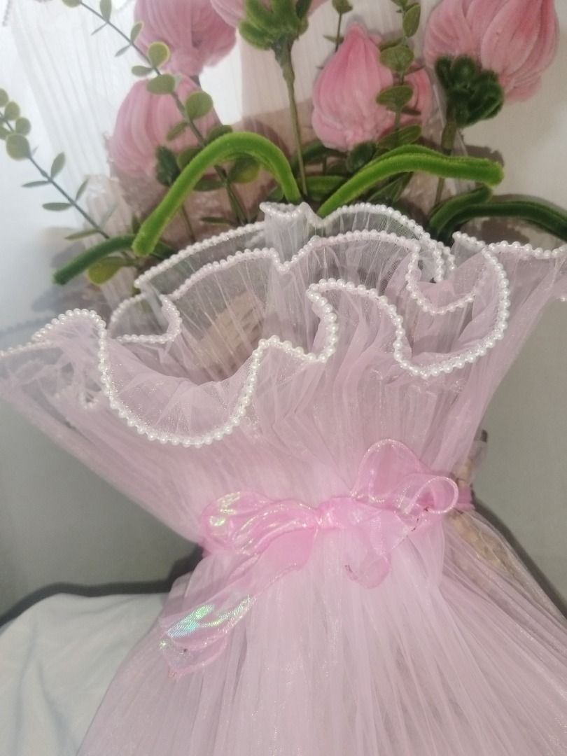 Tulips Bouquet (Category: Flowers & Bouquets) located in San Fernando. Submitted by clubkikay (Listing ID 1446242933, Image 2). Description: 5 flower fuzzy wire tulip bouquet handmade.
