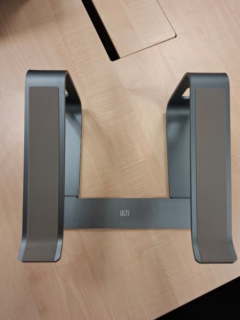 ULTI Aluminium Laptop Stand