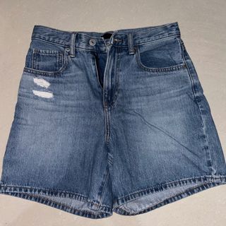 (Category: ) located in . Submitted by shewantsfab (Listing ID 1446289812, Image 1). Description: .