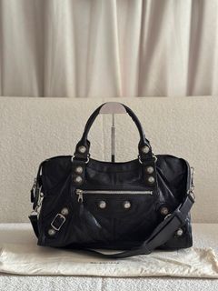 (Kategori: ) berada di . Dikirim oleh harukibutik (ID iklan 1446305166, Gambar 1). Deskripsi: .