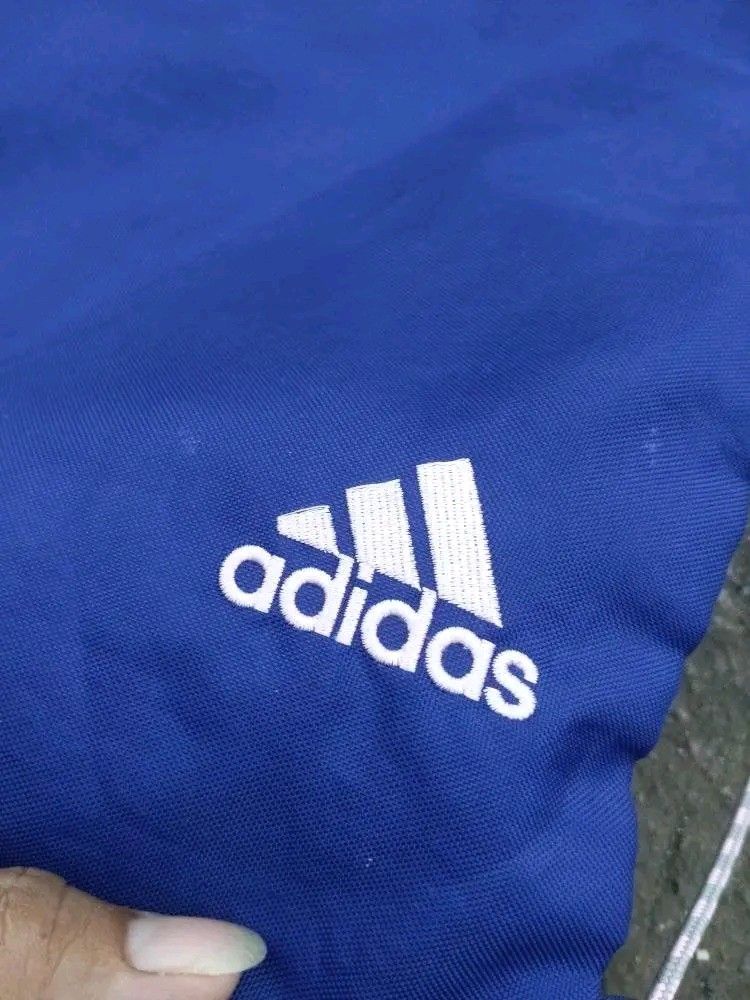 Vintage Adidas drawstring bag (Category: Backpacks) located in Guiguinto. Submitted by selected_3rp (Listing ID 1446213216, Image 3). Description: vintage drawstring bag no issue pm.