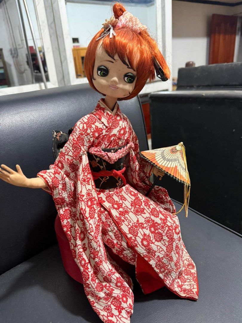 Vintage japanese Doll (Category: Everything Else Others) located in Davao. Submitted by emeraldstonejewels (Listing ID 1446221611, Image 1). Description: Vintage Japanese “Big Eye” Doll, 1960s and 1970s Popular Doll.