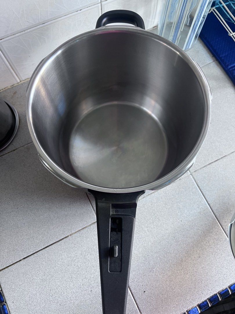 WMF Perfect Pressure Cooker Made in Germany493798330729779202