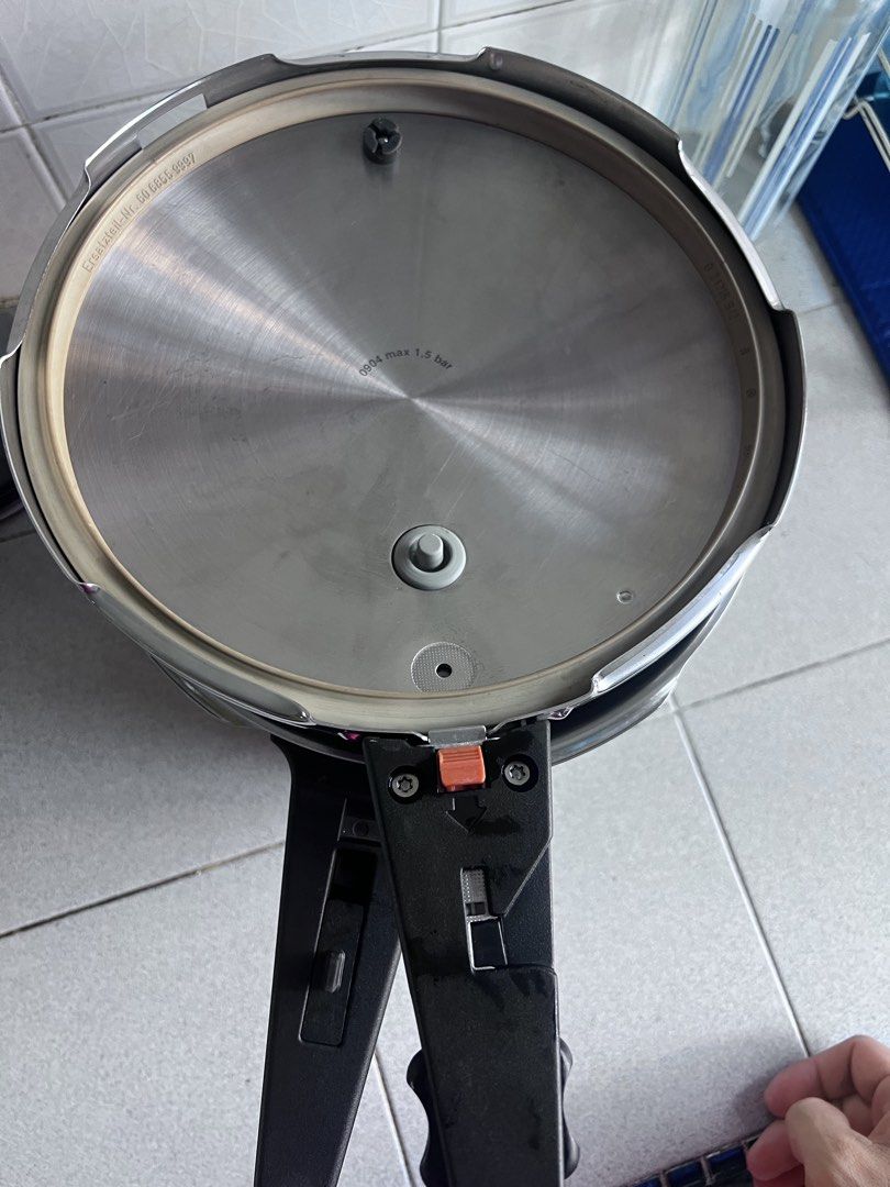 WMF Perfect Pressure Cooker Made in Germany493798330729779203