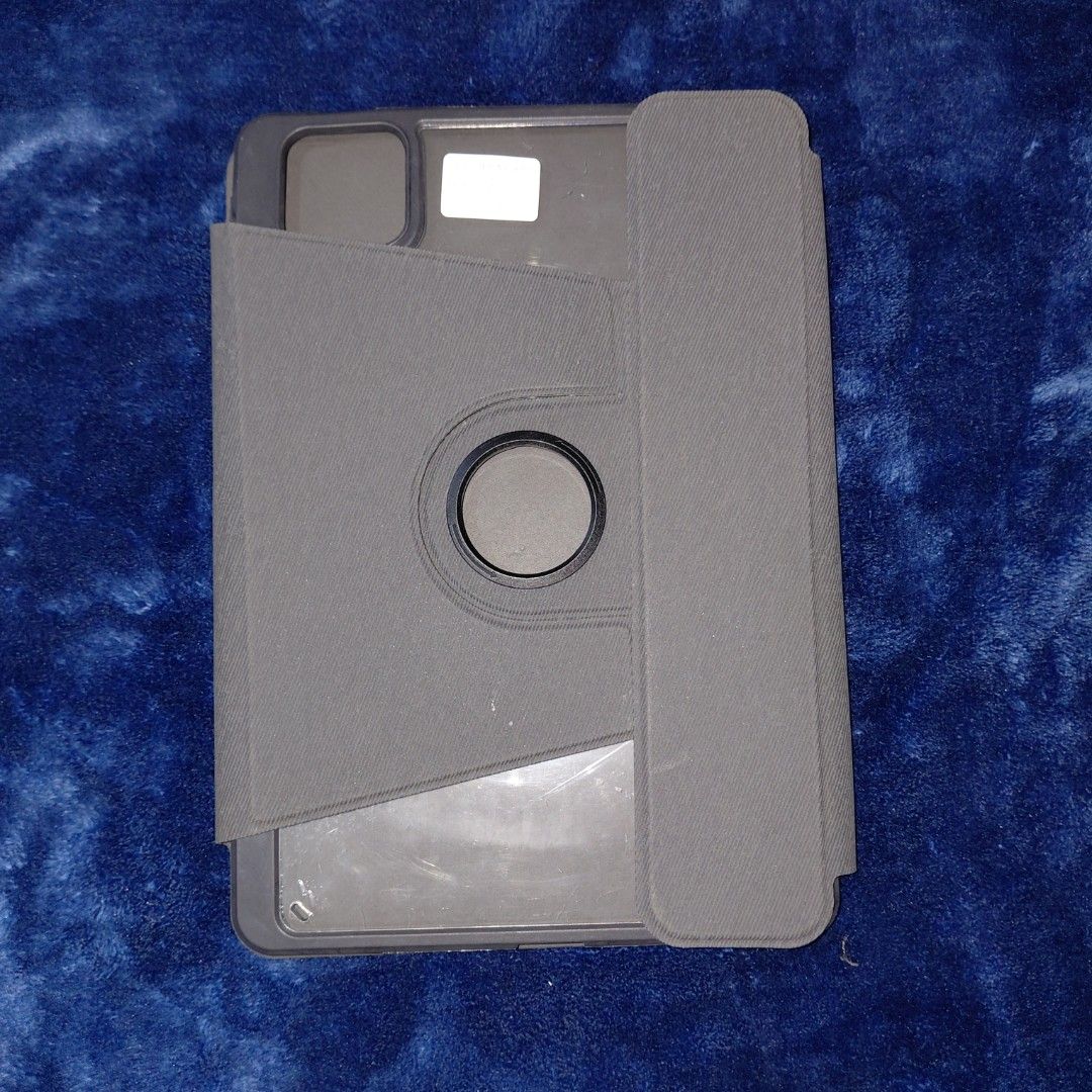 XIAOMI PAD 6 PRO CASE (Category: Cases & Sleeves) located in Aringay. Submitted by lloybaltazar (Listing ID 1446239900, Image 1). Description: -Deadstock -Good as new -Original Price Php700.