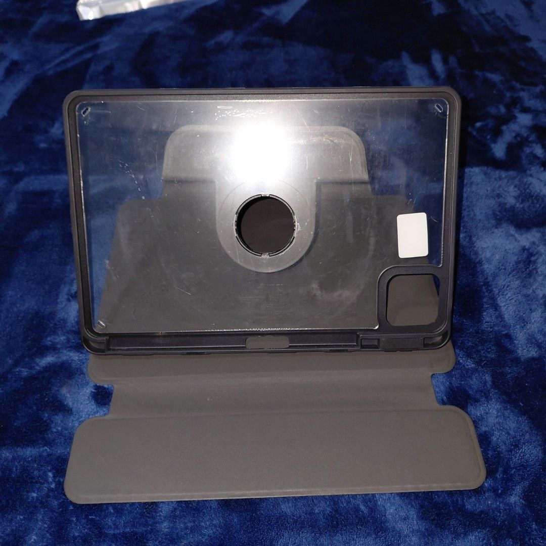 XIAOMI PAD 6 PRO CASE (Category: Cases & Sleeves) located in Aringay. Submitted by lloybaltazar (Listing ID 1446239900, Image 3). Description: -Deadstock -Good as new -Original Price Php700.
