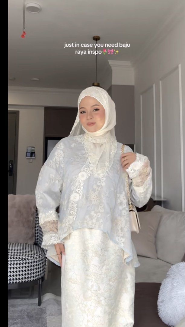 ZALIA KEJORA (Category: Baju Kurung & sets) located in Tampin. Submitted by Arissa (Listing ID 1446265536, Image 3). Description: still with tag. tak pernah pakai. want to clear up my wardrobe. can fit til xxl . bought at 210. can still negoo.