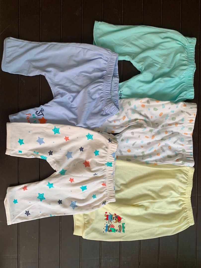 0-3 Months Baby Clothes Bundle - Bodysuits, Rompers, Pants (Category: Babies & Kids Fashion) located in San Pablo. Submitted by closetdeclutter___ (Listing ID 1446456376, Image 3). Description: - Bundle of baby clothes for 0-3 months. - All items are clean. - Bought from SM dept. store (Baby Company) .
