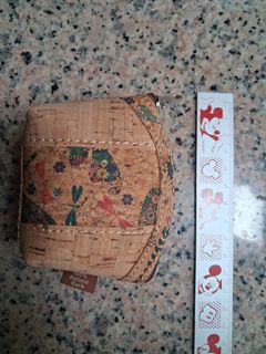 （分類：）位於 。 由 fwpolam 提交（商品編號 1446354470，圖片 1）。簡介： 。
