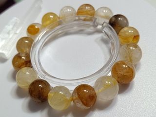 (Category: ) located in . Submitted by luxegemjewels (Listing ID 1446448284, Image 1). Description: .