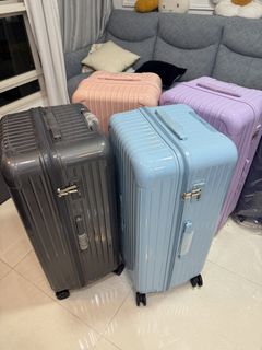 (Category: ) located in . Submitted by mrandmsluggages (Listing ID 1446400714, Image 1). Description: .