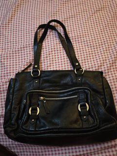 (Category: ) located in . Submitted by fortheloveofthrifts (Listing ID 1446466358, Image 1). Description: .