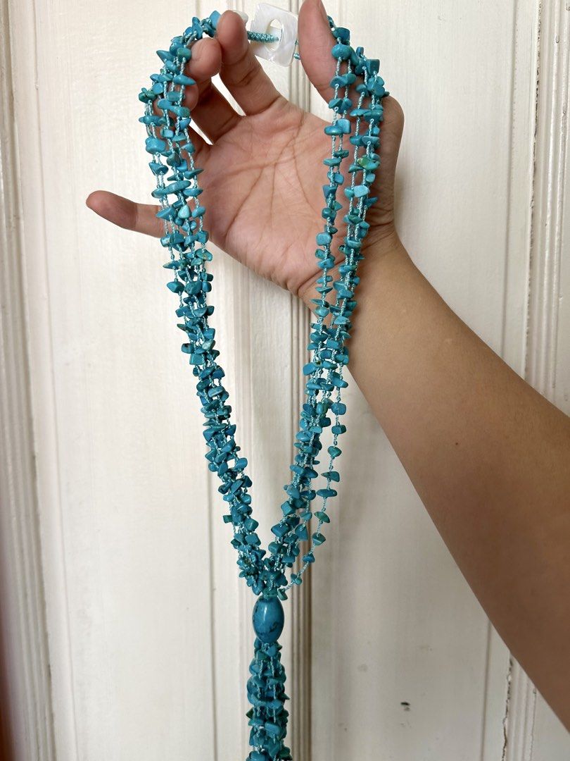 6 strands Blue Torquoise Gemstone Beads Long Necklace (Category: Necklaces) located in Mandaluyong City. Submitted by chyckenwings (Listing ID 1446377933, Image 3). Description: From Japan Surplus. Malamig and mabigat ung bato nya. SALE! As is where is. First to pay gets the item. No long reservations. Location is in Mandaluyong. Kindly note: Unless stated, items listed have not been tested and are sold as is where is. We source our products from