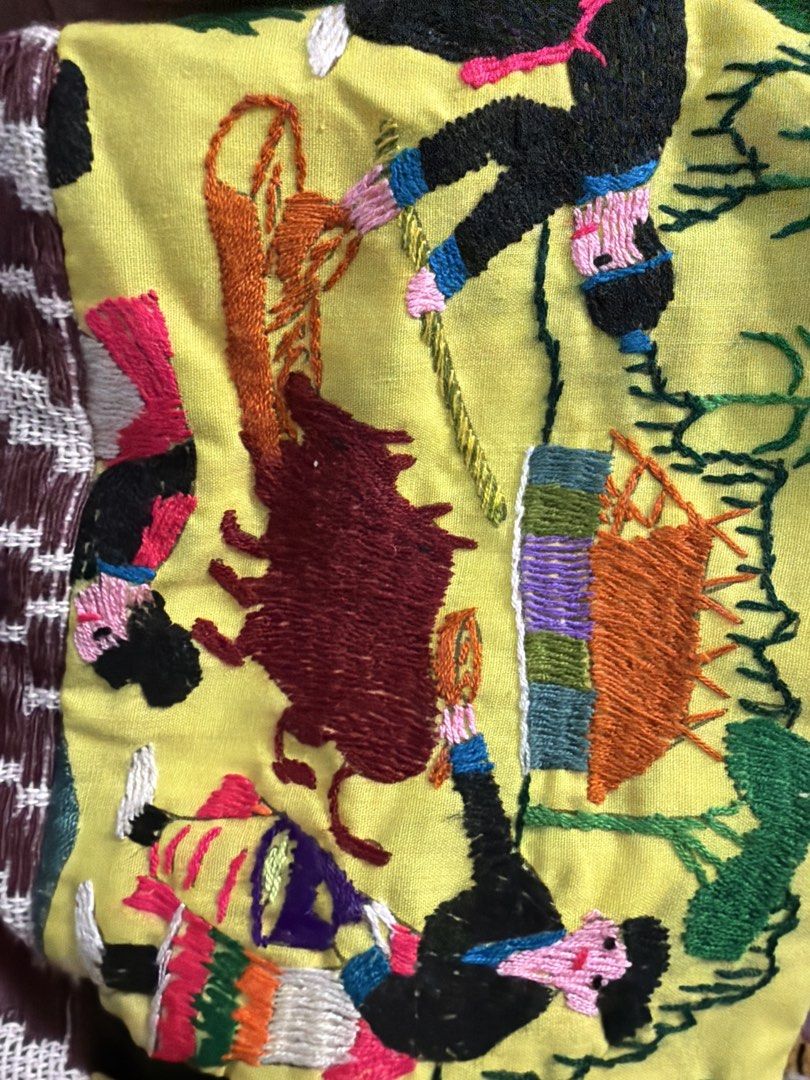 老撾 收納袋 handmade農耕圖 手作 （分類：長銀包）位於 Hong Kong。 由 dodododoo 提交（商品編號 1446348067，圖片 2）。簡介： 。