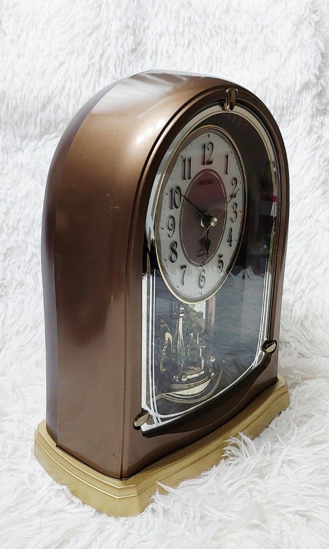 ✨ Seiko Decorative Mantel Clock ✨ (Category: Clocks) located in Binan City. Submitted by sakuratreasuresph (Listing ID 1446434796, Image 3). Description: ✨ Seiko Decorative Mantel Clock ✨ Add a touch of sophistication to your space with this Preloved Seiko Decorative Mantel Clock from Japan. 🇯🇵🕰️ 🌸 Authentic Seiko craftsmanship 🕰️ Elegant design with a rotating crystal pendulum ✨ Beautiful accent for your living room, office, or bedroom 💖 P