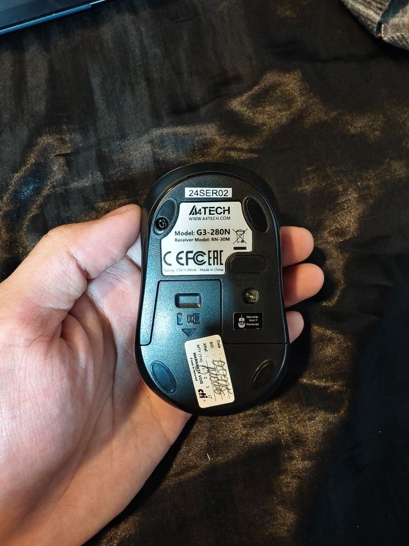 A4Tech Wireless Optical Mouse G3-280N (Category: Mouse & Mousepads) located in Marikina City. Submitted by rtobs08 (Listing ID 1446380551, Image 2). Description: - A4Tech G3-280N Wireless Optical Mouse - Energy Saving - Ideal for everyday computer use - Comfortable and easy to handle - Battery Included - Selling due to upgrade - Opened and used as backup only.