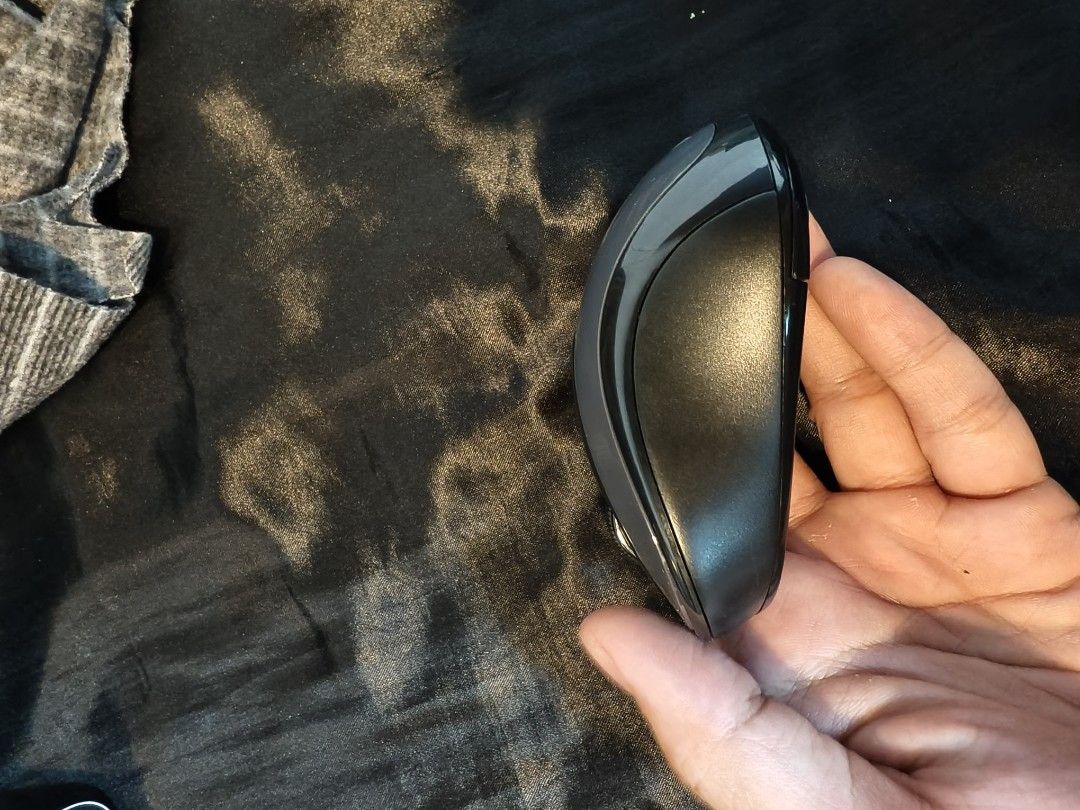 A4Tech Wireless Optical Mouse G3-280N (Category: Mouse & Mousepads) located in Marikina City. Submitted by rtobs08 (Listing ID 1446380551, Image 3). Description: - A4Tech G3-280N Wireless Optical Mouse - Energy Saving - Ideal for everyday computer use - Comfortable and easy to handle - Battery Included - Selling due to upgrade - Opened and used as backup only.
